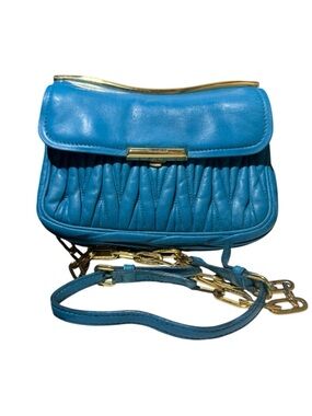 Miu Miu Turquoise Blue Leather Matelasse Chainlink Strap Clutch Crossbody Bag
